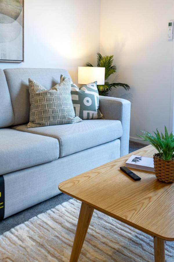 Urban Park Escape 2 Bed 2 Bath W/Carpark Apartman Christchurch Kültér fotó