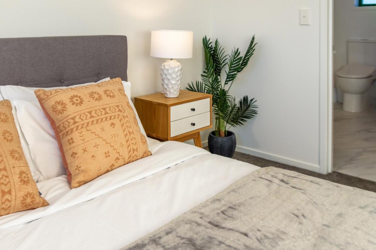 Urban Park Escape 2 Bed 2 Bath W/Carpark Apartman Christchurch Kültér fotó